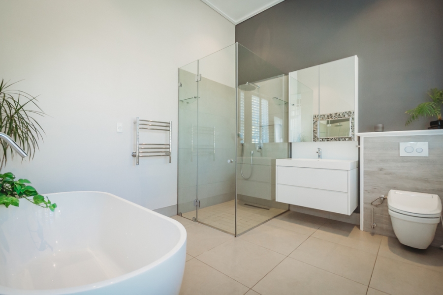 5 Bedroom Property for Sale in Glenwood Western Cape